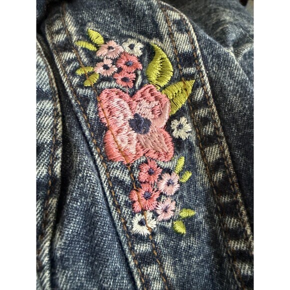 Daisy Fuentes Baby Girl 18M Denim Floral Embroidered Faux Fur Collar Jean Jacket - Picture 7 of 9